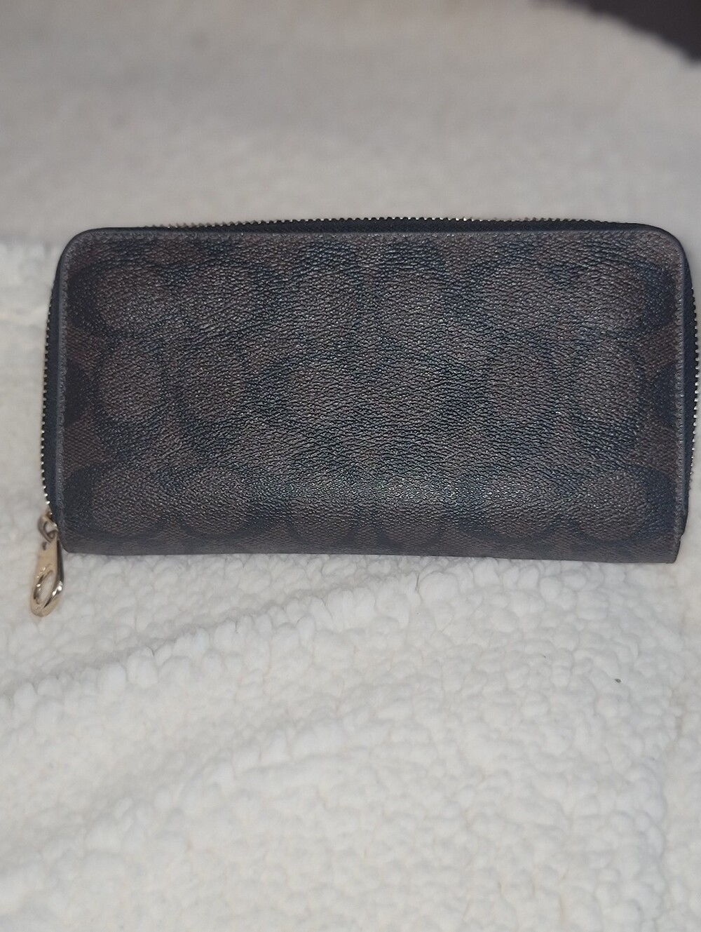 Coach Brown and Black Signature Canvas Crossbody Bag with Matching Wallet. - Picture 14 of 16